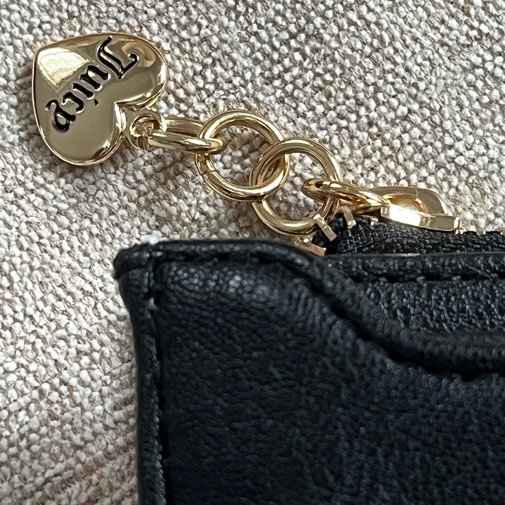 NWOT Juicy Couture Black Small Wallet with Heart Charm. - Picture 4 of 12